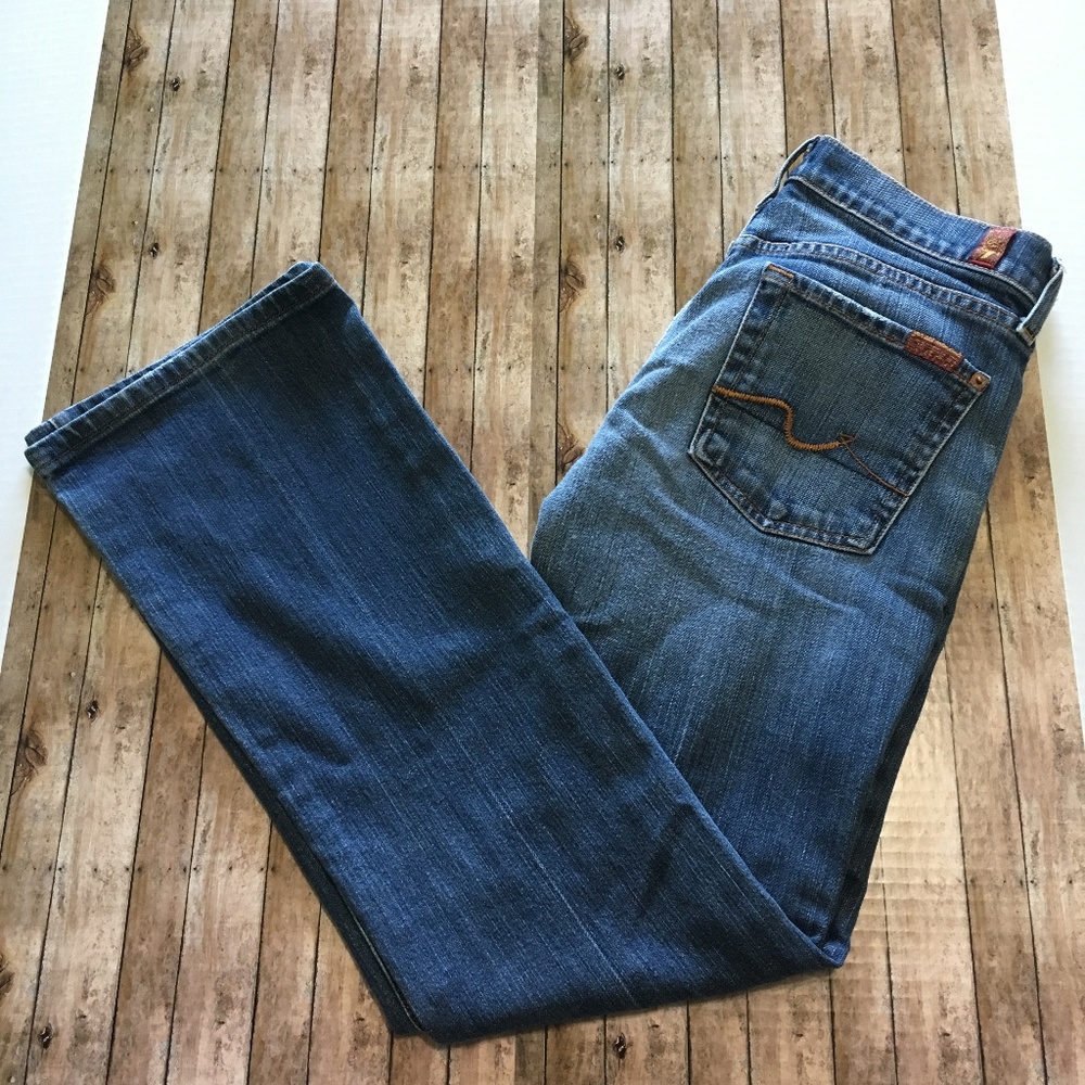 7 for All Mankind Bootcut blue jeans in size 28